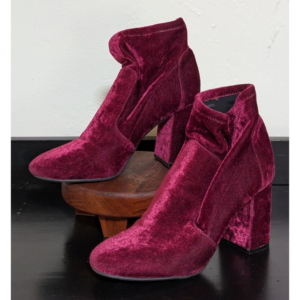 Abound Women's Lizzie Ankle Booties US 7.5 Burgundy Crushed Velvet Block Heel